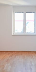 Großzügig geschnittene 2-Zimmerwohnung mit Balkon - Photo 3