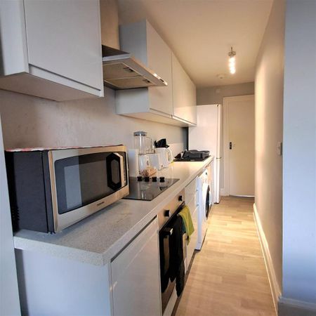 1 bedroom flat to rent - Photo 4