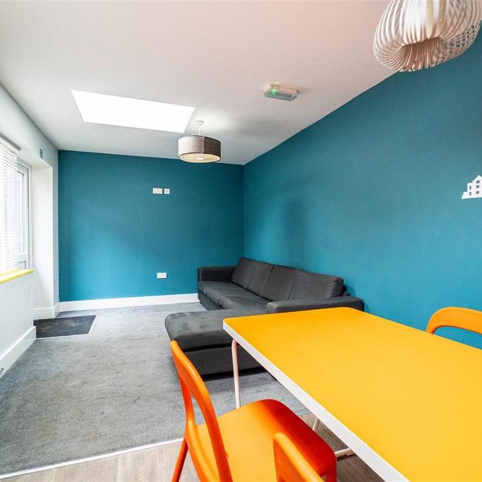 5 bedroom house to rent - Photo 1