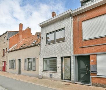 Vernieuwde woning te huur in Oudenburg met 3 slaapkamers - Photo 1