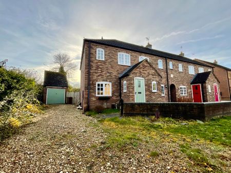 2 bedroom End Terraced House to let - Photo 3