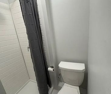 For Lease - 372 Darling Street Unit# 12, Brantford, Ontario - Photo 3