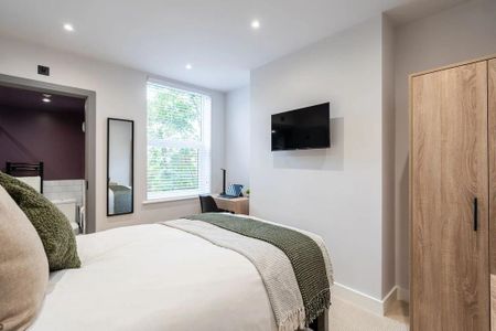 9 bedroom house to rent - Photo 2