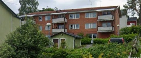 Ljus och nyrenoverad 2‑rumslägenhet med attraktiva bekvämligheter - Foto 1