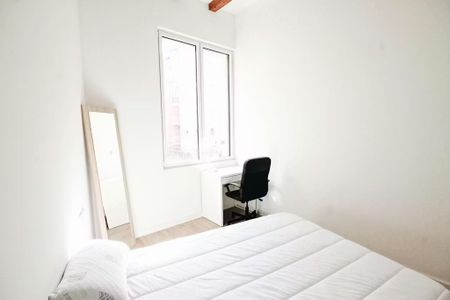 Carrer del Poeta Cabanyes, Barcelona, Catalonia 08004 - Photo 4