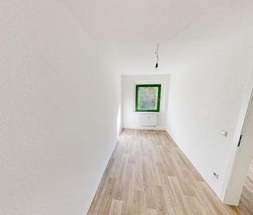 Kleine 3-Raum-Wohnung mit Balkon in ruhiger Wohnlage - Foto 1