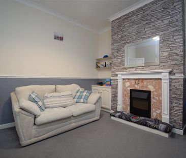 Castleford Road, Normanton - Photo 3