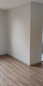 Location Appartement 2 pièces 45m² CLERES 76690 - Photo 3
