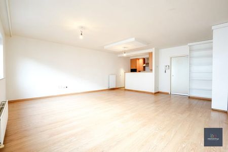 Appartement te huur - Foto 2