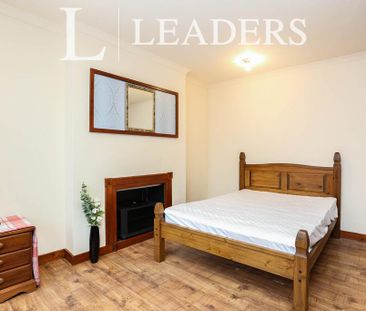 1 bedroom in a house share to rent - Photo 6