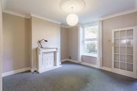 2 bedroom terraced house to rent - Photo 3