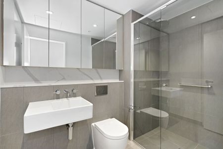 2-BED 2-BATH, NOT FURNISHED - Photo 2