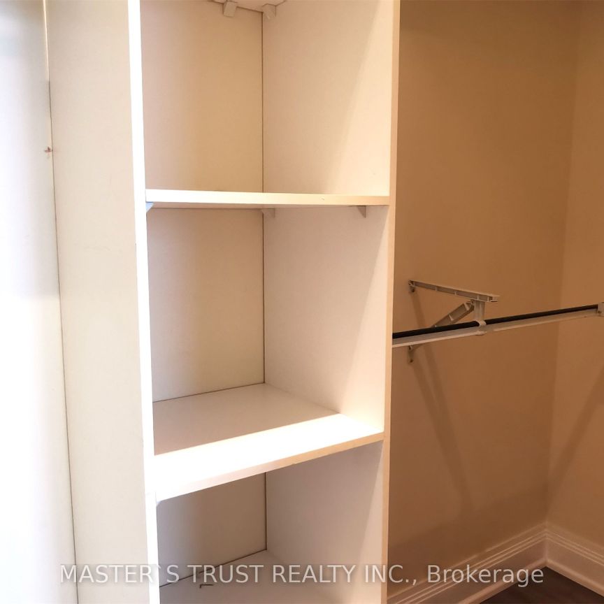 Quantum North Tower Lofts , #4312 - Photo 1