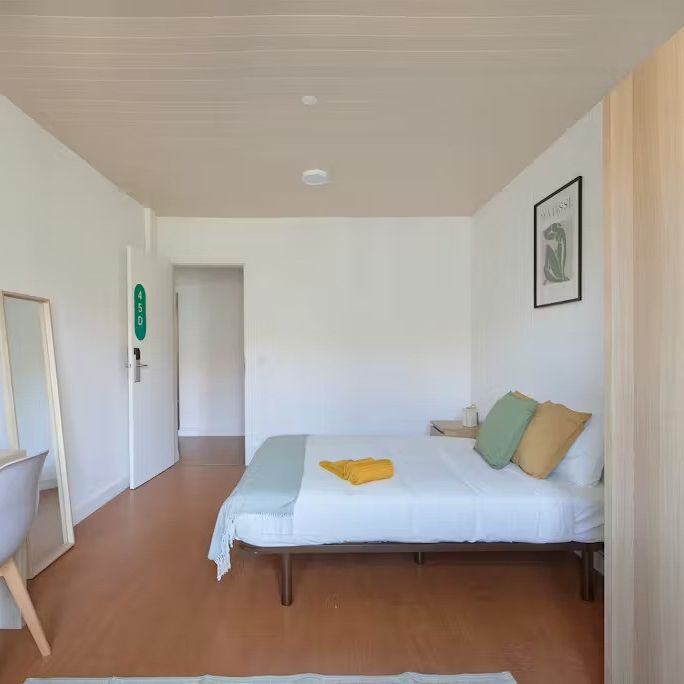 Rua Alexandre Herculano, Lisbon, Lisbon 1150-005 - Photo 1