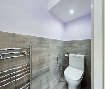 3 Bed Terraced House, Eastcote Avenue, HA2 - Photo 6