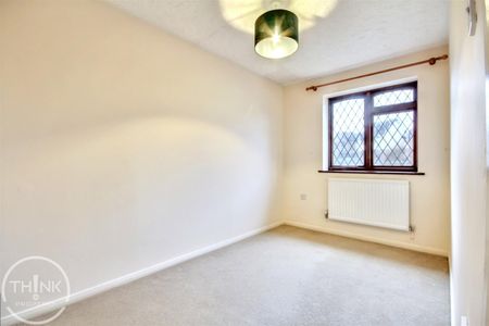 2 Bedroom House to let - Photo 5