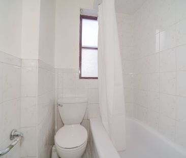 For Lease - 1378 Danforth Avenue Unit# 1, Toronto, Ontario - Photo 6