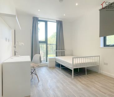 2 Bedroom Flat - Photo 6