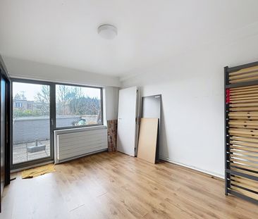 Appartement op de eerste verdieping met 2 slaapkamers en zeer ruim ... - Foto 2