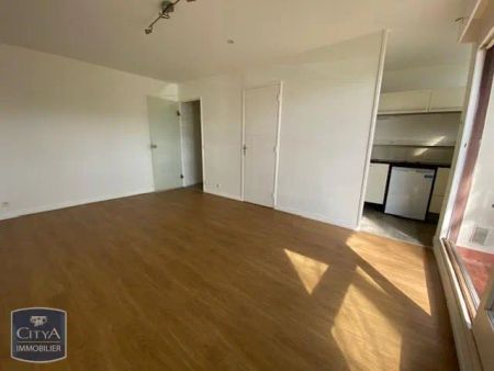 Appartement à louer 1 pièce 29.85m² - Photo 2