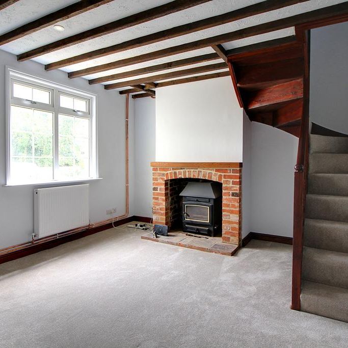 2 bedroom cottage to rent - Photo 1