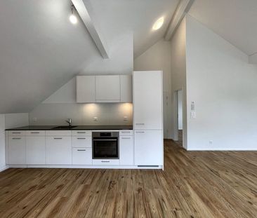 Moderne & helle 2.5 Dachwohnung in Escholzmatt - Foto 1