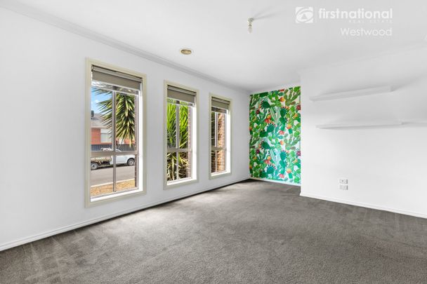 1 Bowerbird Place, 3029, Truganina Vic - Photo 1