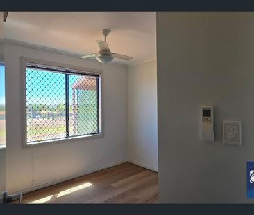 4 BEDROOMS 2 BATH, NEW FLOORING - Photo 1