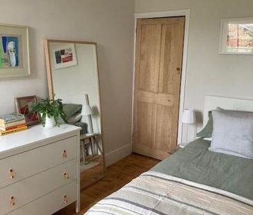 Lovely newly decorated room, 12 mins from Kingston station - Photo 5