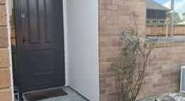 Charming 4-Bedroom Single Level House for Rent in Blockhouse Bay - Photo 5