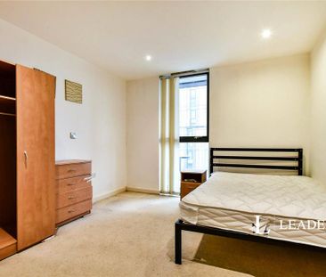 1 bedroom flat to rent - Photo 4