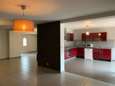 Location Maison 5 pièces 159m² BEYNOST 01700 - Photo 5