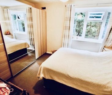 Langdale Court, Tamworth, Property for rent - Photo 2