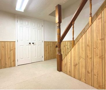 For Lease - 1261 Redbank Crescent, Oakville, Ontario - Photo 5