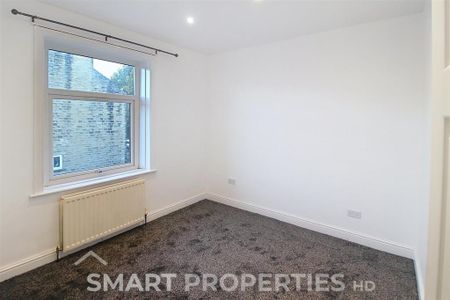 2 bedroom terraced house to rent - Photo 3