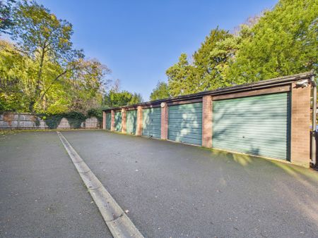 Glenbyrne Lodge, Beckenham, BR3, London - Photo 5