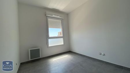 Location Appartement 2 pièces 39m² ARLES 13200 - Photo 2