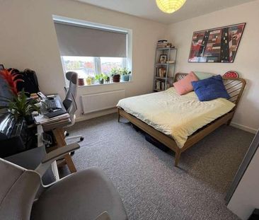 Eastgate Court, Frome, Somerset, BA11 - Photo 4