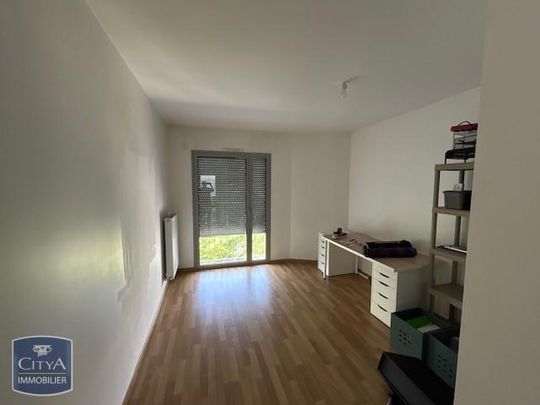 Location Appartement 3 pièces 79m² ST DIZIER 52100 - Photo 1