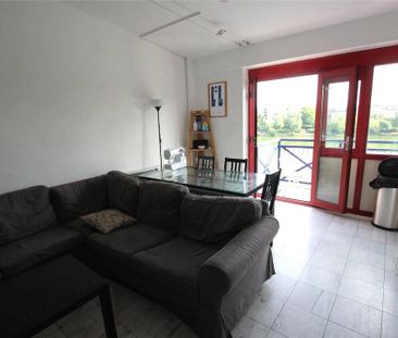 4 bedroom property to rent - Photo 4