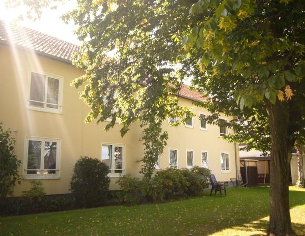 Renovierte 3-Zimmer-Wohnung mit Tageslichtbad frei! - Photo 1