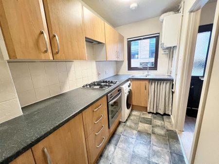 2 bedroom terraced house to rent - Photo 5