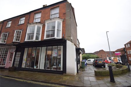 1 bed apartment to rent in High Street, Bridlington, YO16 - Photo 4