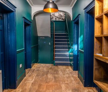 1 bedroom in a house share to rent - Photo 2