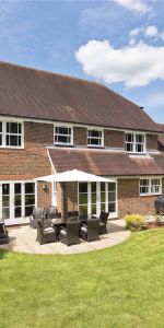 Sandringham Park, Cobham, KT11 - Photo 4