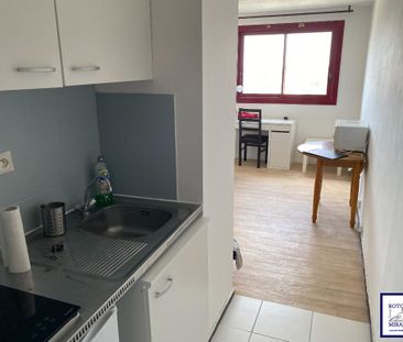 Location Appartement 1 pièce 17m² - Photo 5