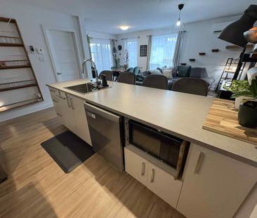 Appartement 5 1/2 - Internet INCLUS - Photo 5
