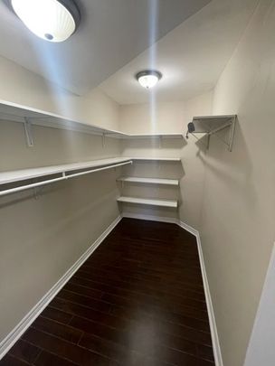 For Lease - 3194 World Series Court, Mississauga, Ontario - Photo 1