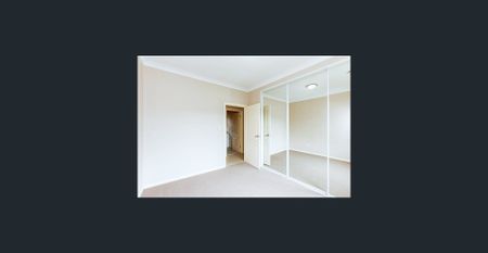 Luxury 3 Bedroom Home - Photo 4