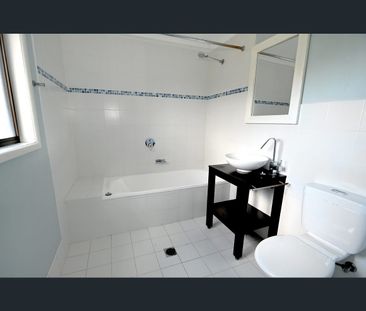 18 Derwent Street, Callala Bay, NSW 2540 - Photo 5